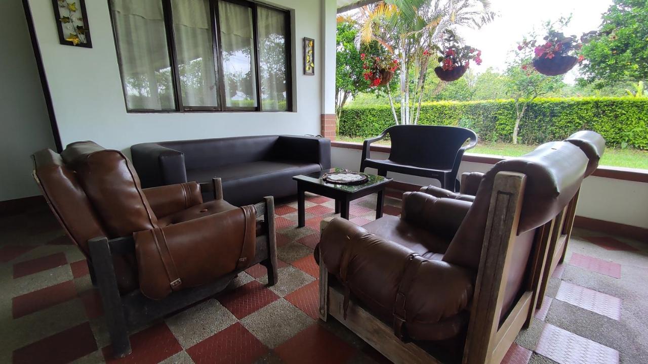 Finca Hotel El Saman De Alto Bonito Монтенегро Екстериор снимка