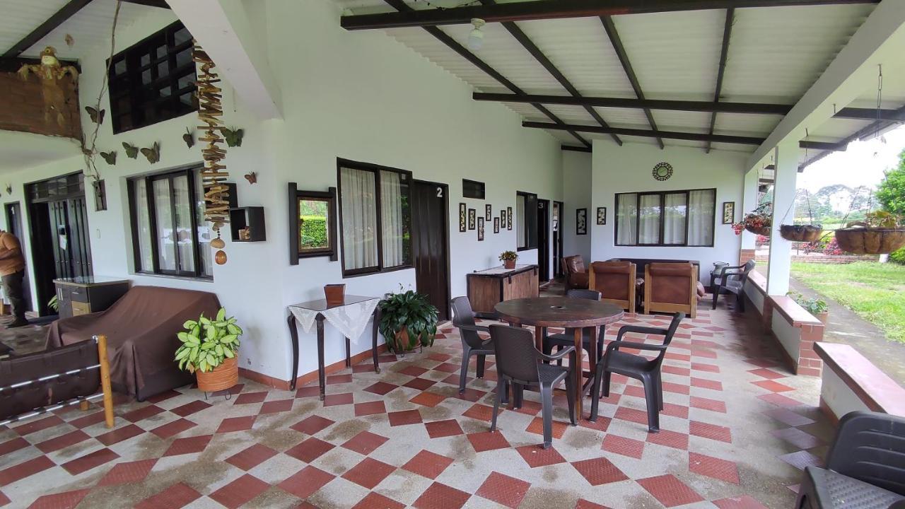 Finca Hotel El Saman De Alto Bonito Монтенегро Екстериор снимка