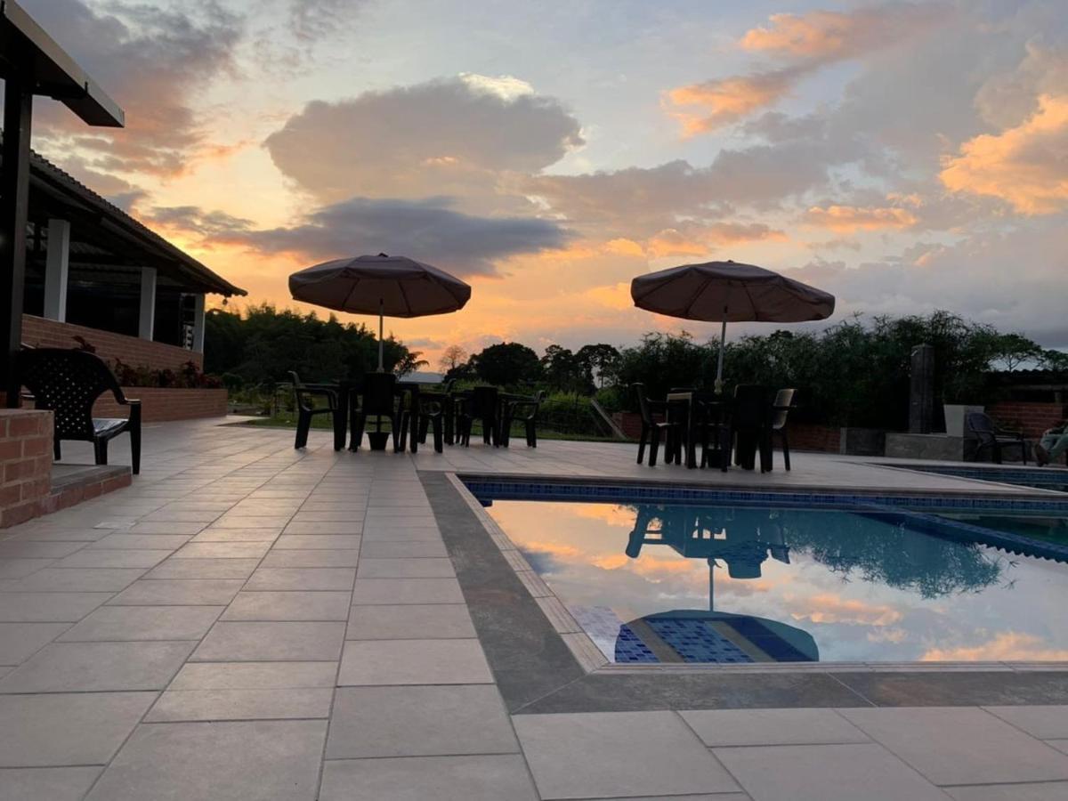 Finca Hotel El Saman De Alto Bonito Монтенегро Екстериор снимка