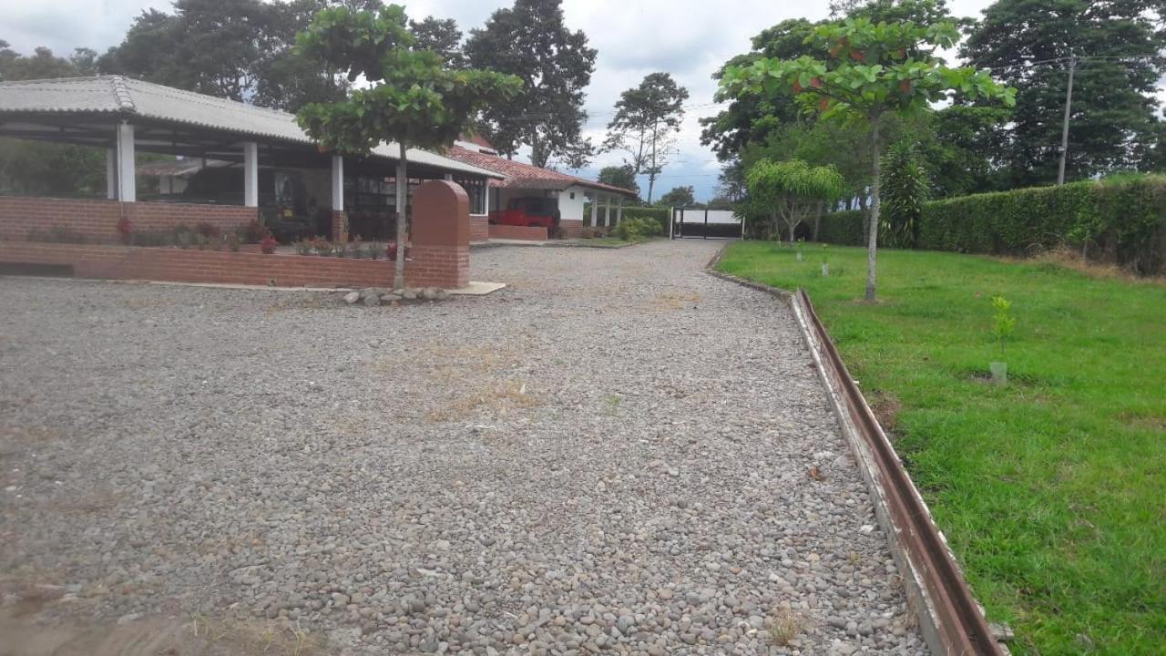 Finca Hotel El Saman De Alto Bonito Монтенегро Екстериор снимка